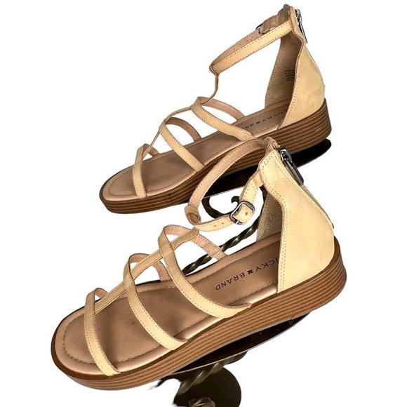 Lucky Brand Women’s “Ellian” Tan Leather Wedge  Sandals with Zippered Heel 8.5 - Picture 2 of 9